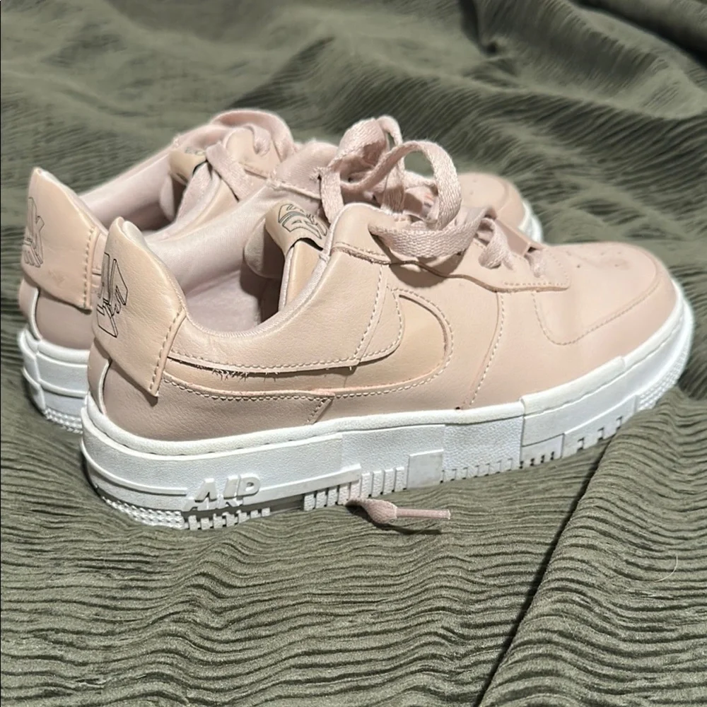 Nike air force 1s - Picture 1 of 6